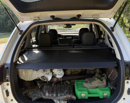 Білий Міцубісі Аутлендер, об'ємом двигуна 2.36 л та пробігом 111 тис. км за 19300 $, фото 11 на Automoto.ua