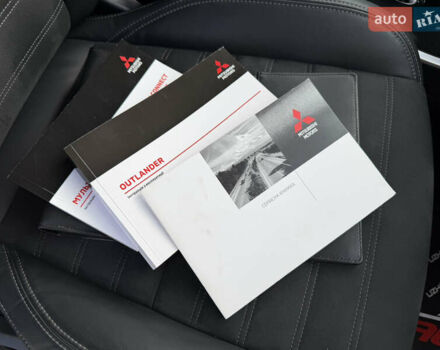 Білий Міцубісі Аутлендер, об'ємом двигуна 2 л та пробігом 52 тис. км за 21500 $, фото 59 на Automoto.ua