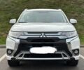 Білий Міцубісі Аутлендер, об'ємом двигуна 0 л та пробігом 158 тис. км за 15600 $, фото 1 на Automoto.ua