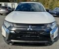 Білий Міцубісі Аутлендер, об'ємом двигуна 2.4 л та пробігом 32 тис. км за 8800 $, фото 1 на Automoto.ua