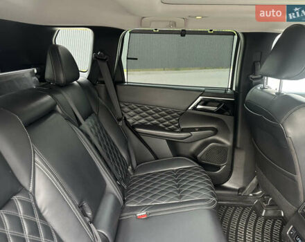 Білий Міцубісі Аутлендер, об'ємом двигуна 2.5 л та пробігом 62 тис. км за 28300 $, фото 27 на Automoto.ua