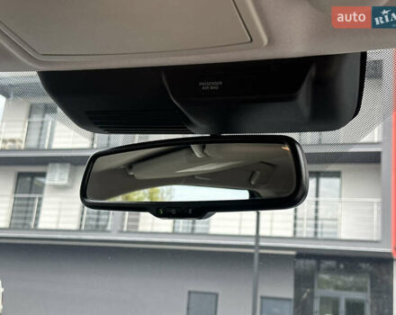 Білий Міцубісі Аутлендер, об'ємом двигуна 2.5 л та пробігом 62 тис. км за 28300 $, фото 61 на Automoto.ua