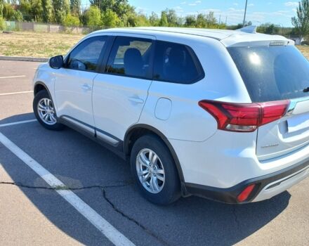 Белый Мицубиси Аутлендер, объемом двигателя 2 л и пробегом 97 тыс. км за 23564 $, фото 12 на Automoto.ua