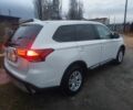 Білий Міцубісі Аутлендер, об'ємом двигуна 2 л та пробігом 78 тис. км за 19800 $, фото 5 на Automoto.ua