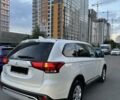 Белый Мицубиси Аутлендер, объемом двигателя 2 л и пробегом 2 тыс. км за 24500 $, фото 9 на Automoto.ua