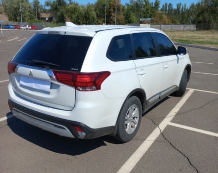 Белый Мицубиси Аутлендер, объемом двигателя 2 л и пробегом 97 тыс. км за 23564 $, фото 14 на Automoto.ua