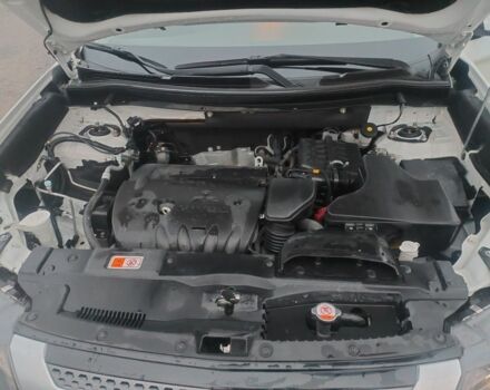 Білий Міцубісі Аутлендер, об'ємом двигуна 2 л та пробігом 78 тис. км за 19800 $, фото 7 на Automoto.ua