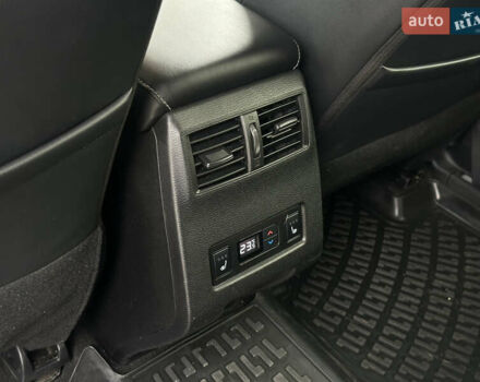 Білий Міцубісі Аутлендер, об'ємом двигуна 2.5 л та пробігом 62 тис. км за 28300 $, фото 26 на Automoto.ua