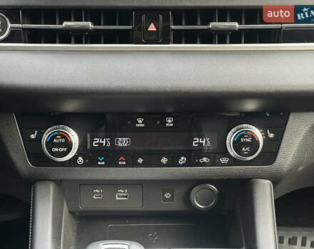 Білий Міцубісі Аутлендер, об'ємом двигуна 2.5 л та пробігом 62 тис. км за 28300 $, фото 10 на Automoto.ua