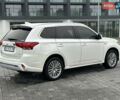 Білий Міцубісі Аутлендер, об'ємом двигуна 2.36 л та пробігом 81 тис. км за 24500 $, фото 6 на Automoto.ua