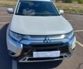 Білий Міцубісі Аутлендер, об'ємом двигуна 2 л та пробігом 97 тис. км за 583 $, фото 1 на Automoto.ua