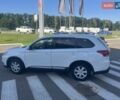 Белый Мицубиси Аутлендер, объемом двигателя 2 л и пробегом 135 тыс. км за 17700 $, фото 2 на Automoto.ua