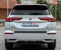 Белый Мицубиси Аутлендер, объемом двигателя 2.49 л и пробегом 70 тыс. км за 24900 $, фото 9 на Automoto.ua