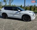 Белый Мицубиси Аутлендер, объемом двигателя 2.36 л и пробегом 43 тыс. км за 34300 $, фото 5 на Automoto.ua