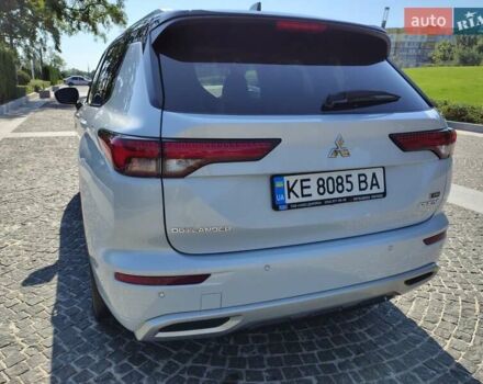 Білий Міцубісі Аутлендер, об'ємом двигуна 2.36 л та пробігом 38 тис. км за 37000 $, фото 2 на Automoto.ua