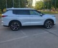 Белый Мицубиси Аутлендер, объемом двигателя 2.49 л и пробегом 67 тыс. км за 26000 $, фото 7 на Automoto.ua