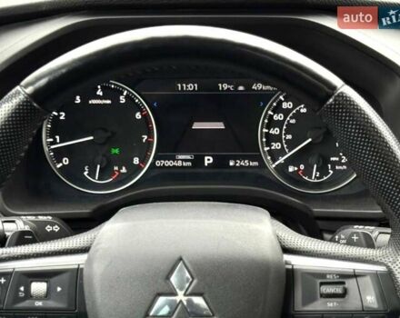 Белый Мицубиси Аутлендер, объемом двигателя 2.49 л и пробегом 70 тыс. км за 24900 $, фото 52 на Automoto.ua