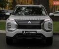 Міцубісі Аутлендер 2022 у Харкові на Automoto.ua Білий Міцубісі Аутлендер, об'ємом двигуна 2.49 л та пробігом 18 тис. км за 30500 $, фото 1 на Automoto.ua
