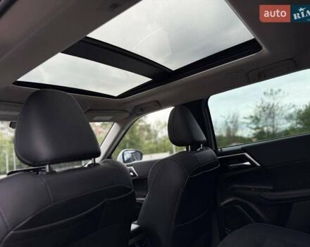 Белый Мицубиси Аутлендер, объемом двигателя 2.49 л и пробегом 70 тыс. км за 25500 $, фото 30 на Automoto.ua