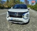 Белый Мицубиси Аутлендер, объемом двигателя 2.36 л и пробегом 43 тыс. км за 34300 $, фото 17 на Automoto.ua