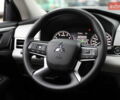 Міцубісі Аутлендер 2022 у Харкові на Automoto.ua Білий Міцубісі Аутлендер, об'ємом двигуна 2.49 л та пробігом 18 тис. км за 30500 $, фото 15 на Automoto.ua