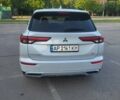 Белый Мицубиси Аутлендер, объемом двигателя 2.49 л и пробегом 67 тыс. км за 26000 $, фото 5 на Automoto.ua