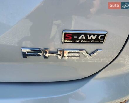 Белый Мицубиси Аутлендер, объемом двигателя 2.36 л и пробегом 43 тыс. км за 34300 $, фото 23 на Automoto.ua