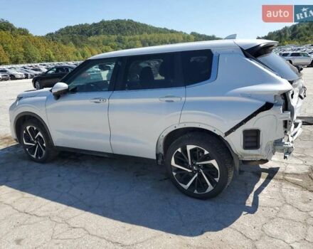 Белый Мицубиси Аутлендер, объемом двигателя 2.49 л и пробегом 43 тыс. км за 14318 $, фото 3 на Automoto.ua