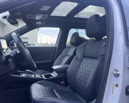 Білий Міцубісі Аутлендер, об'ємом двигуна 2.5 л та пробігом 24 тис. км за 26400 $, фото 9 на Automoto.ua