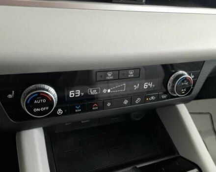 Білий Міцубісі Аутлендер, об'ємом двигуна 2.5 л та пробігом 12 тис. км за 12000 $, фото 8 на Automoto.ua