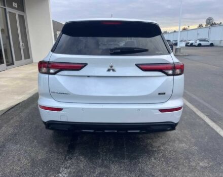 Білий Міцубісі Аутлендер, об'ємом двигуна 2.5 л та пробігом 24 тис. км за 26400 $, фото 4 на Automoto.ua