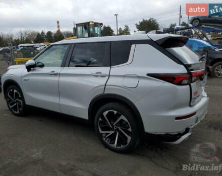 Белый Мицубиси Аутлендер, объемом двигателя 2.5 л и пробегом 86 тыс. км за 29500 $, фото 3 на Automoto.ua