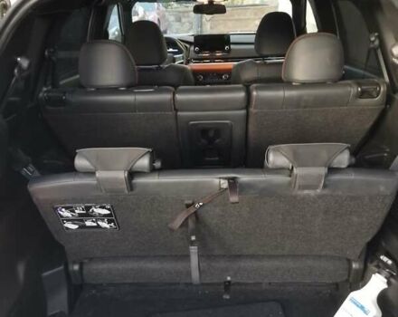 Белый Мицубиси Аутлендер, объемом двигателя 2.4 л и пробегом 61 тыс. км за 37000 $, фото 7 на Automoto.ua