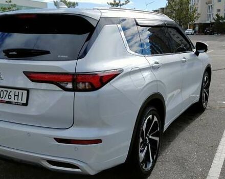 Мицубиси Аутлендер 2024 в Николаеве на Automoto.ua Белый Мицубиси Аутлендер, объемом двигателя 2.49 л и пробегом 7 тыс. км за 39800 $, фото 16 на Automoto.ua