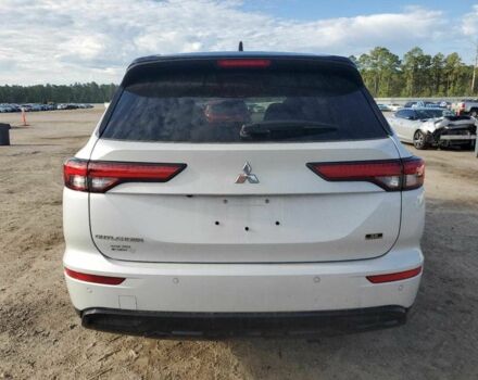 Білий Міцубісі Аутлендер, об'ємом двигуна 2.5 л та пробігом 8 тис. км за 9500 $, фото 5 на Automoto.ua