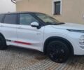 Белый Мицубиси Аутлендер, объемом двигателя 2.4 л и пробегом 20 тыс. км за 21000 $, фото 2 на Automoto.ua