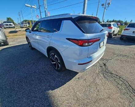 Белый Мицубиси Аутлендер, объемом двигателя 0 л и пробегом 48 тыс. км за 25300 $, фото 13 на Automoto.ua