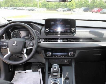 Білий Міцубісі Аутлендер, об'ємом двигуна 2.5 л та пробігом 14 тис. км за 8200 $, фото 8 на Automoto.ua