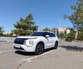 Мицубиси Аутлендер 2024 в Николаеве на Automoto.ua Белый Мицубиси Аутлендер, объемом двигателя 2.49 л и пробегом 7 тыс. км за 39800 $, фото 1 на Automoto.ua