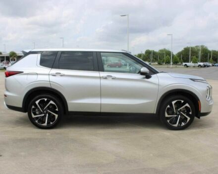 Білий Міцубісі Аутлендер, об'ємом двигуна 2.5 л та пробігом 14 тис. км за 8200 $, фото 6 на Automoto.ua