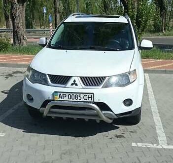 Мицубиси Аутлендер 2007 в Киеве на Automoto.ua Белый Мицубиси Аутлендер, объемом двигателя 3 л и пробегом 226 тыс. км за 6999 $, фото 1 на Automoto.ua
