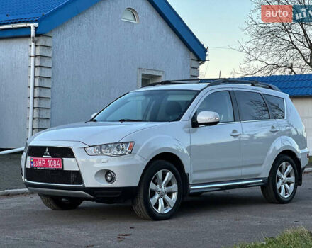 Білий Міцубісі Аутлендер, об'ємом двигуна 2.3 л та пробігом 160 тис. км за 10200 $, фото 1 на Automoto.ua
