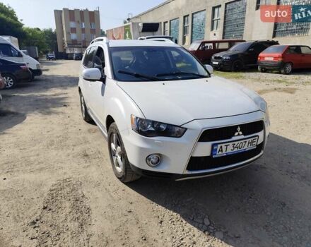 Білий Міцубісі Аутлендер, об'ємом двигуна 2.2 л та пробігом 178 тис. км за 10650 $, фото 1 на Automoto.ua