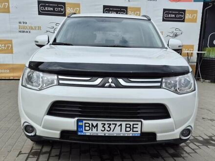 Мицубиси Аутлендер 2012 в Сумах на Automoto.ua Белый Мицубиси Аутлендер, объемом двигателя 2 л и пробегом 114 тыс. км за 13300 $, фото 1 на Automoto.ua