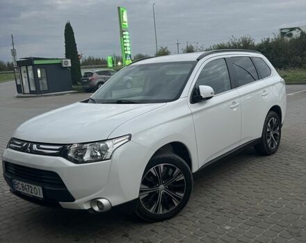 Білий Міцубісі Аутлендер, об'ємом двигуна 2.3 л та пробігом 215 тис. км за 12800 $, фото 1 на Automoto.ua