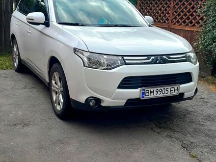 Мицубиси Аутлендер 2013 в Сумах на Automoto.ua Белый Мицубиси Аутлендер, объемом двигателя 2.4 л и пробегом 230 тыс. км за 13500 $, фото 1 на Automoto.ua
