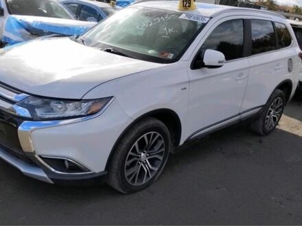 Білий Міцубісі Аутлендер, об'ємом двигуна 3 л та пробігом 177 тис. км за 8900 $, фото 1 на Automoto.ua