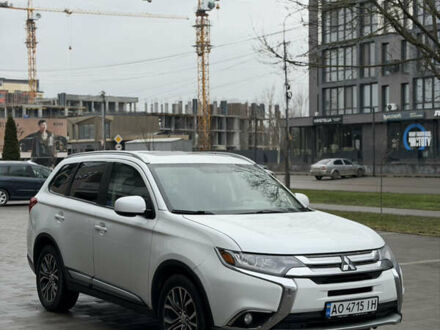 Білий Міцубісі Аутлендер, об'ємом двигуна 2.36 л та пробігом 175 тис. км за 14800 $, фото 1 на Automoto.ua