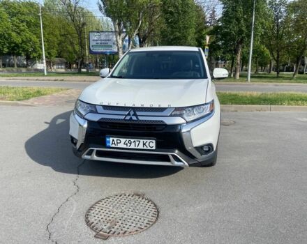 Білий Міцубісі Аутлендер, об'ємом двигуна 2.4 л та пробігом 72 тис. км за 22000 $, фото 1 на Automoto.ua