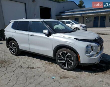 Белый Мицубиси Аутлендер, объемом двигателя 2.49 л и пробегом 43 тыс. км за 14318 $, фото 1 на Automoto.ua